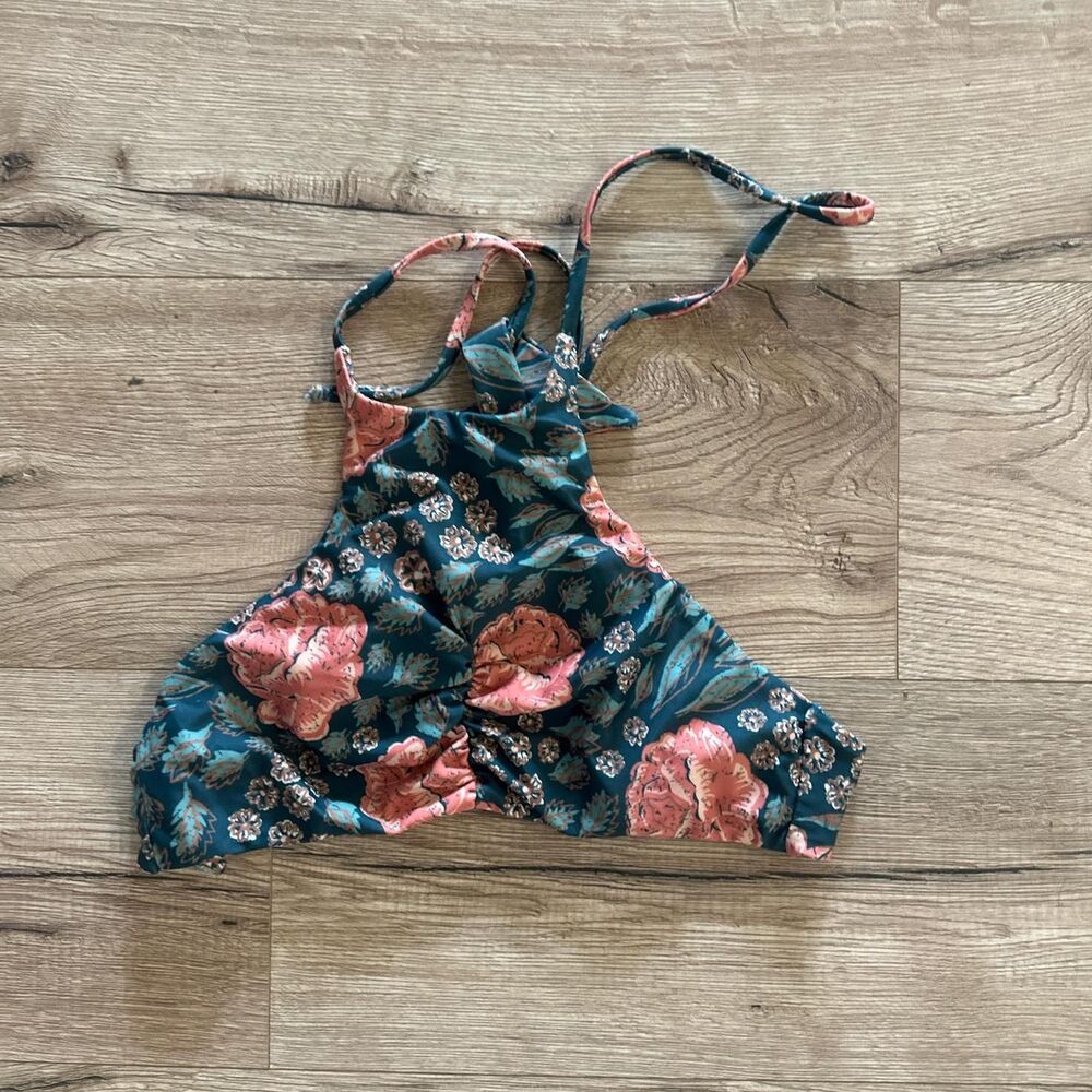 Beach Riot Women's Halter Bikini Top S